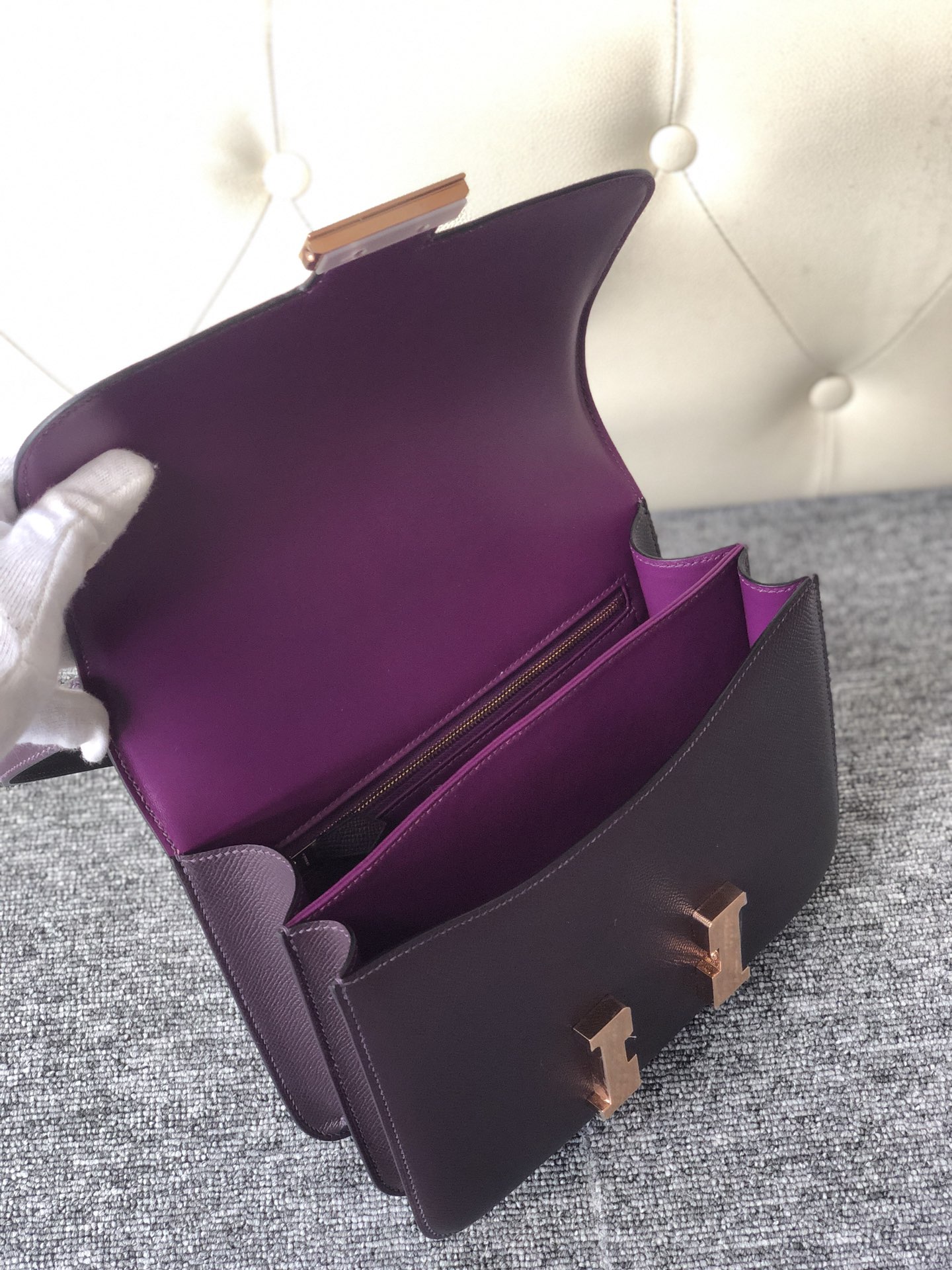 에르메스 콘스탄스24 레이즌 로즈골드 버클 앱송